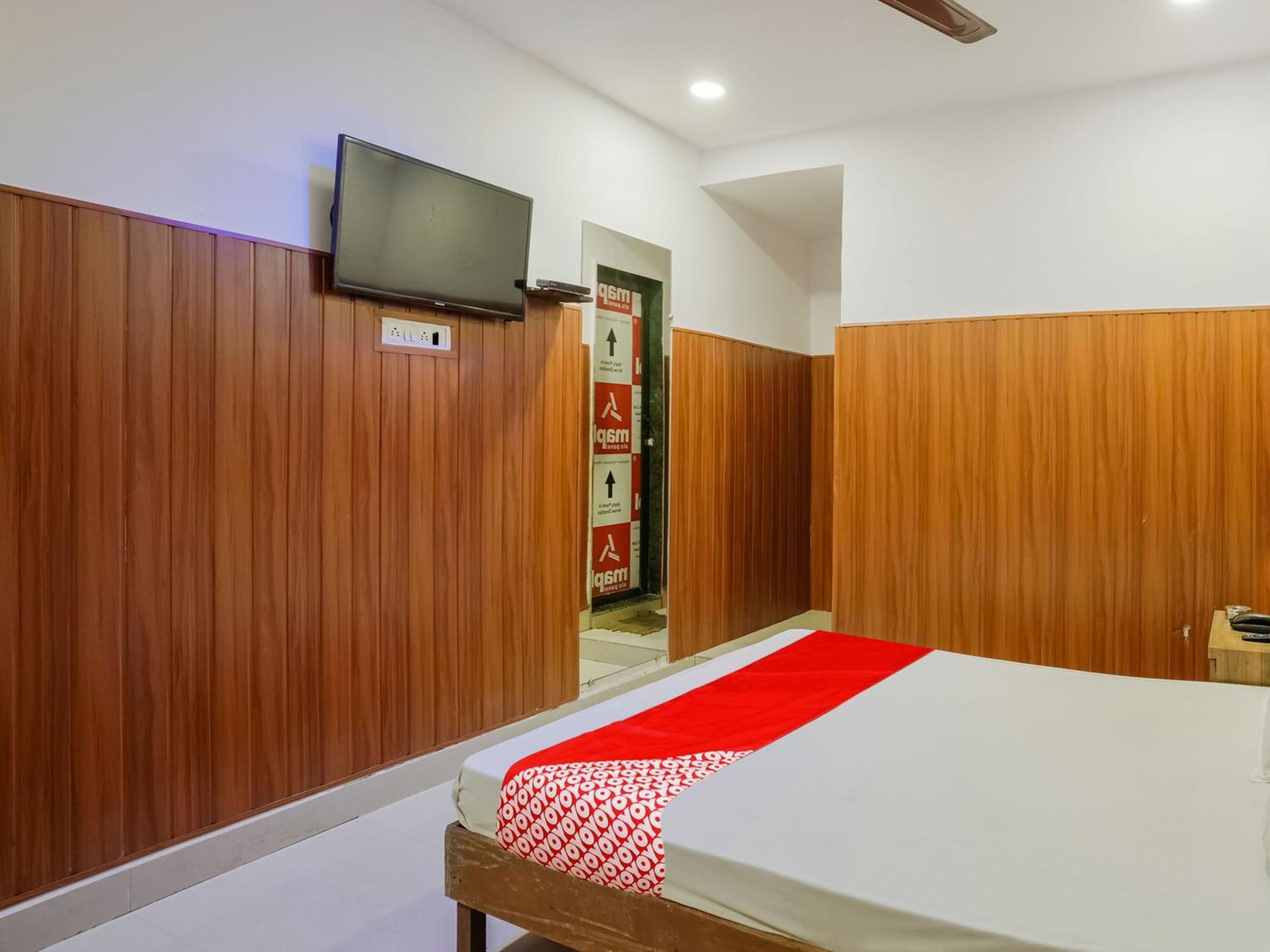 Hotel O Spotlight ثين المظهر الخارجي الصورة