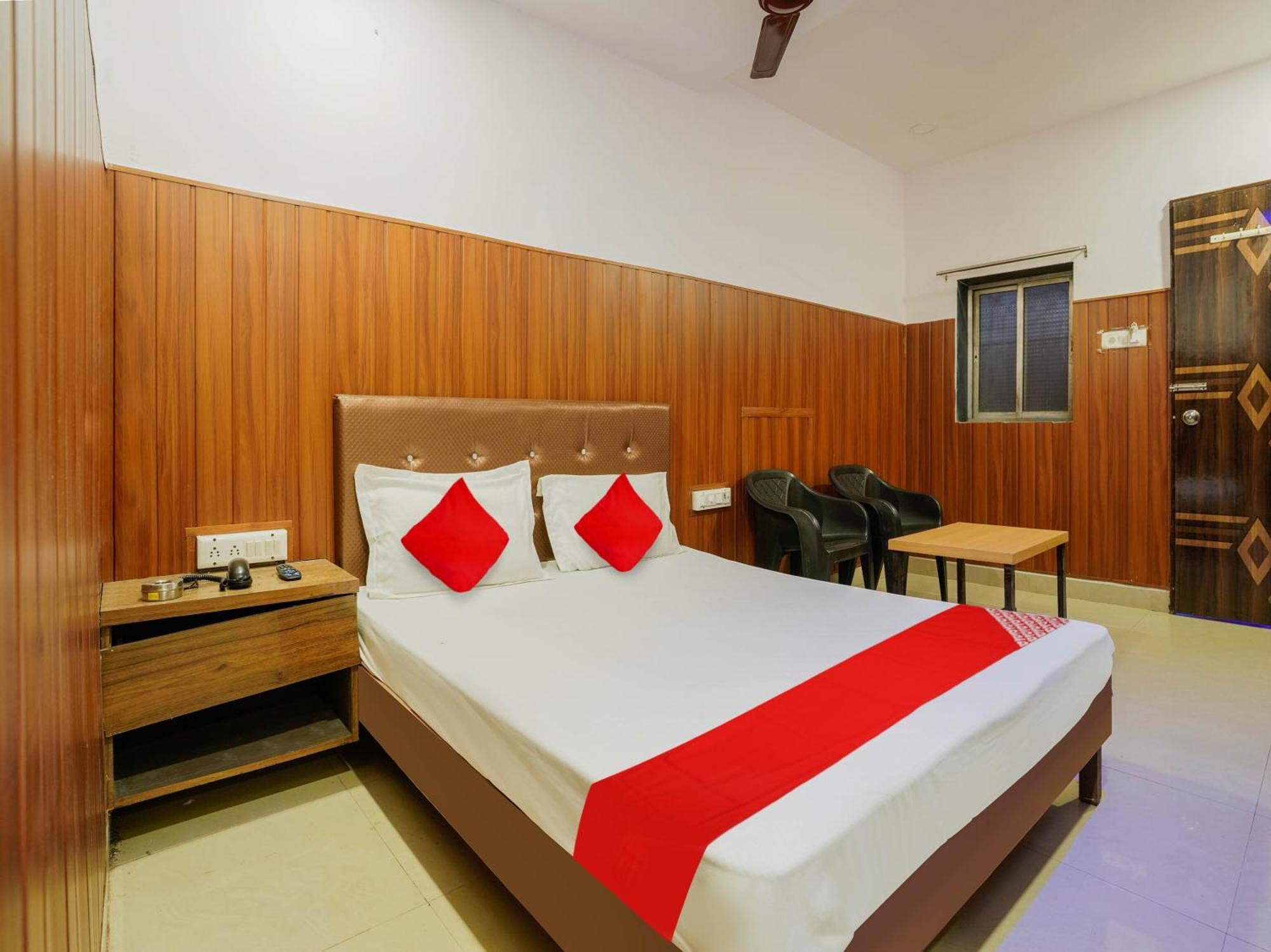 Hotel O Spotlight ثين المظهر الخارجي الصورة